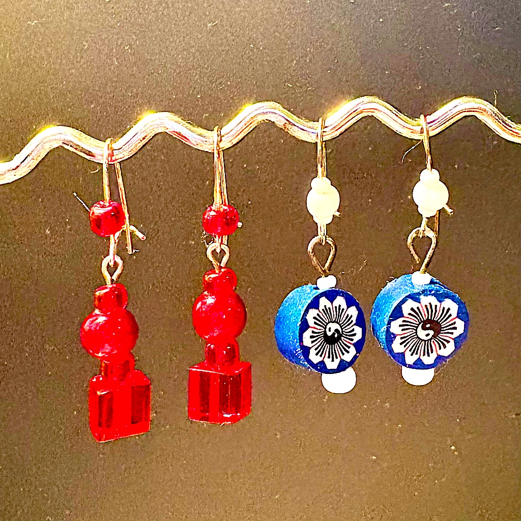 Earrings Pierced Handcrafted Unique Red Cut Glass Beads Blue Molded Clayflower 14$